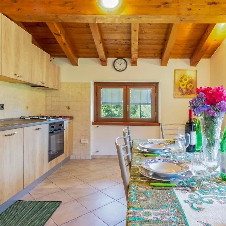 Fuentes By Interhome Apartament Colico